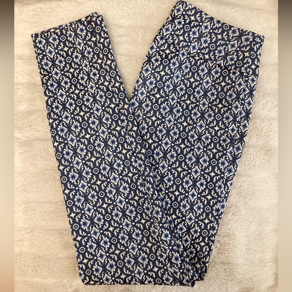 LISETTE Stretch Palace Pattern Blue & White Slim Anke Pants, size 2
